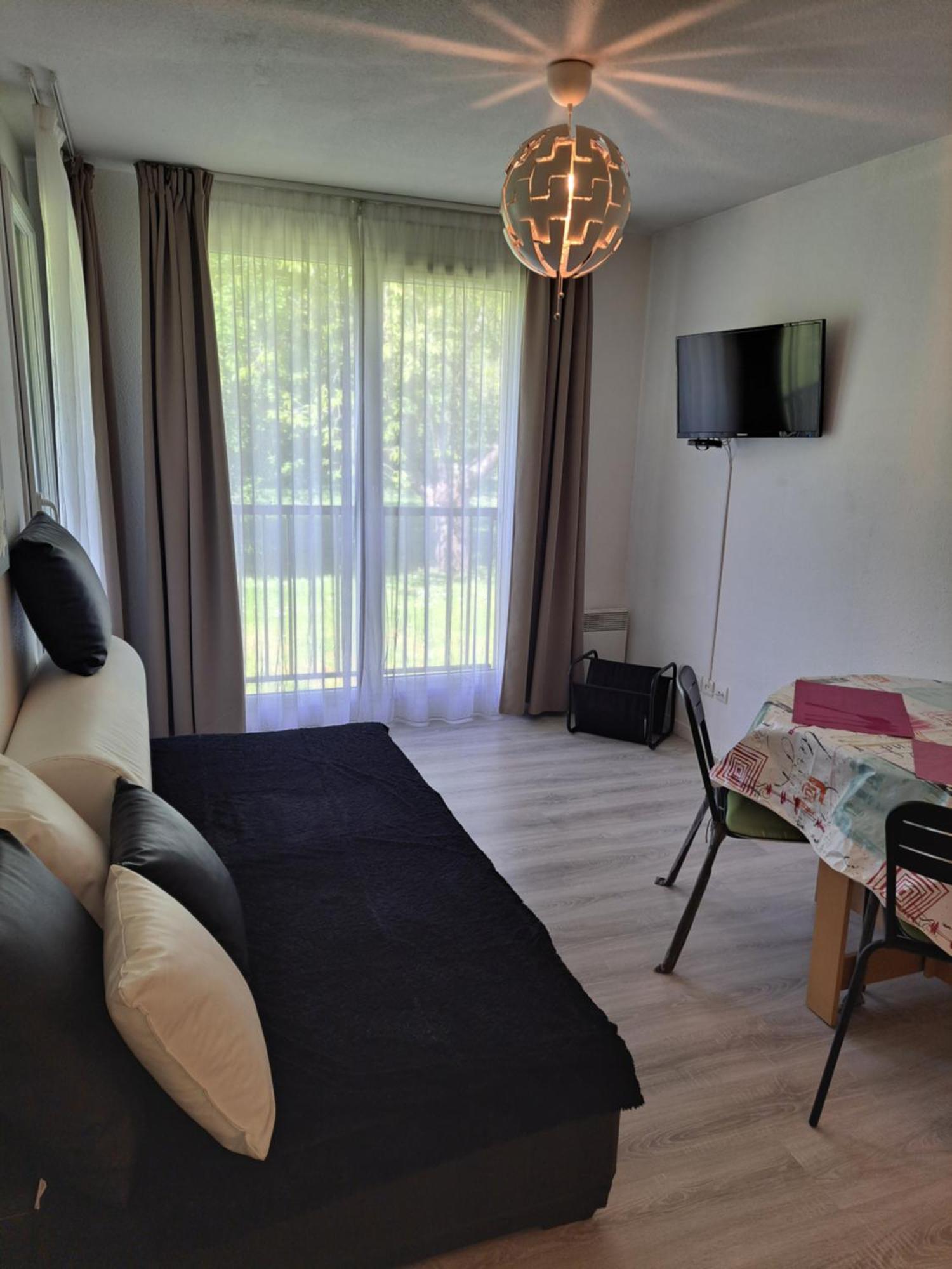 Appartement De 30M2 Dans Residence A Proximite D'Honfleur Équemauville Zewnętrze zdjęcie