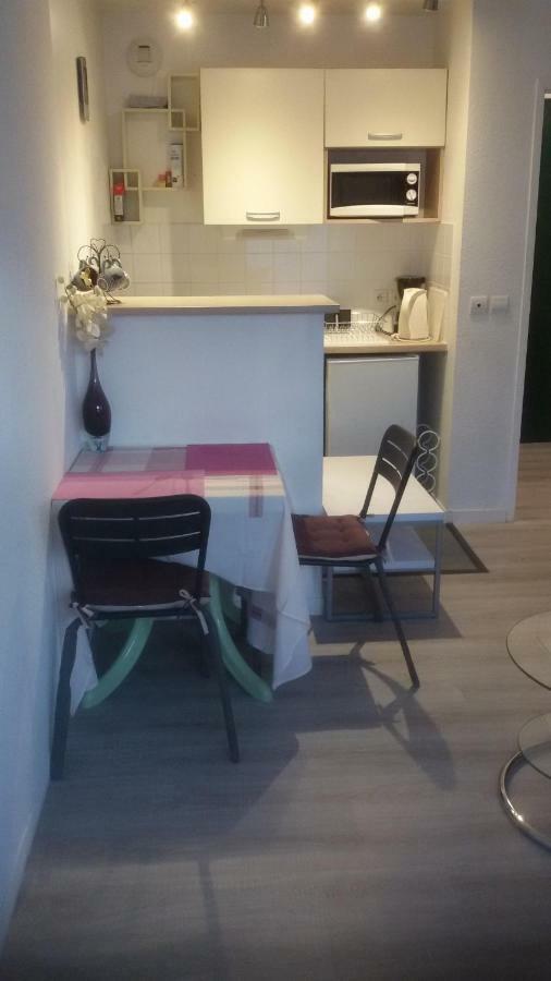 Appartement De 30M2 Dans Residence A Proximite D'Honfleur Équemauville Zewnętrze zdjęcie